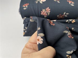 Bomuldsjersey - søde blomster på navy bund, gots